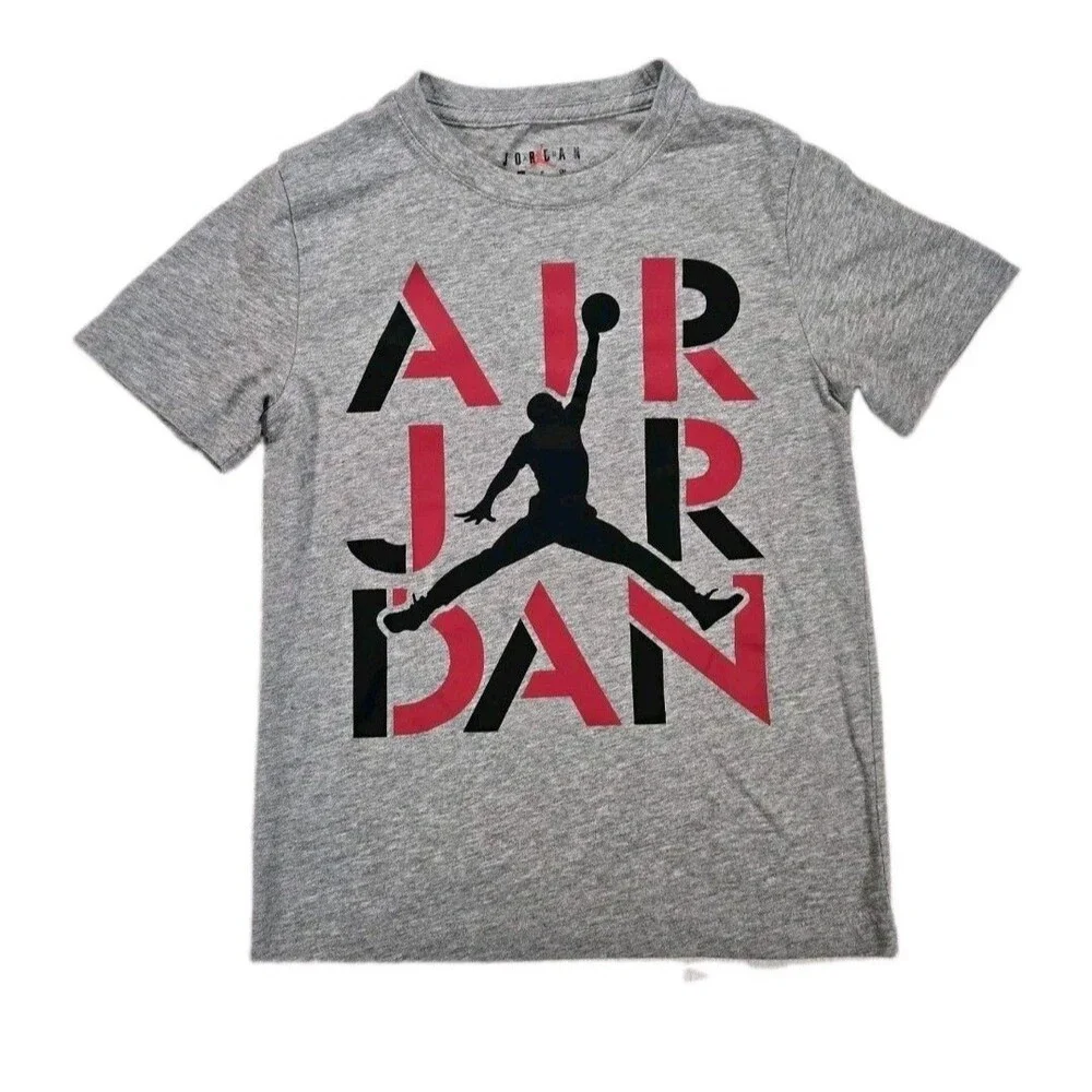 Lot of 9 Boys Youth 6 Small T Shirts 2 Nike 6 Air Jordan Graphic 2 Medium Bundle